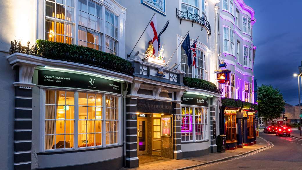 Royal and Fortescue and 62 the bank exterior at night